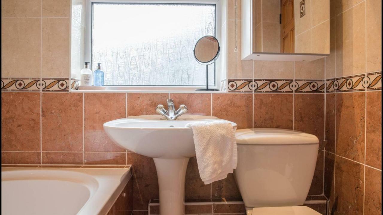 איירדריי Pippin, Tranquil Scottish Cottage With Hot Tub מראה חיצוני תמונה